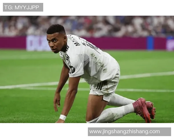 姆巴佩领衔法国队征战世界杯新征程球迷期待他的精彩表现与突破时刻