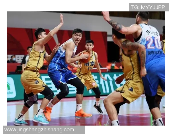 2021年CBA新疆队对战精彩回顾与赛季分析